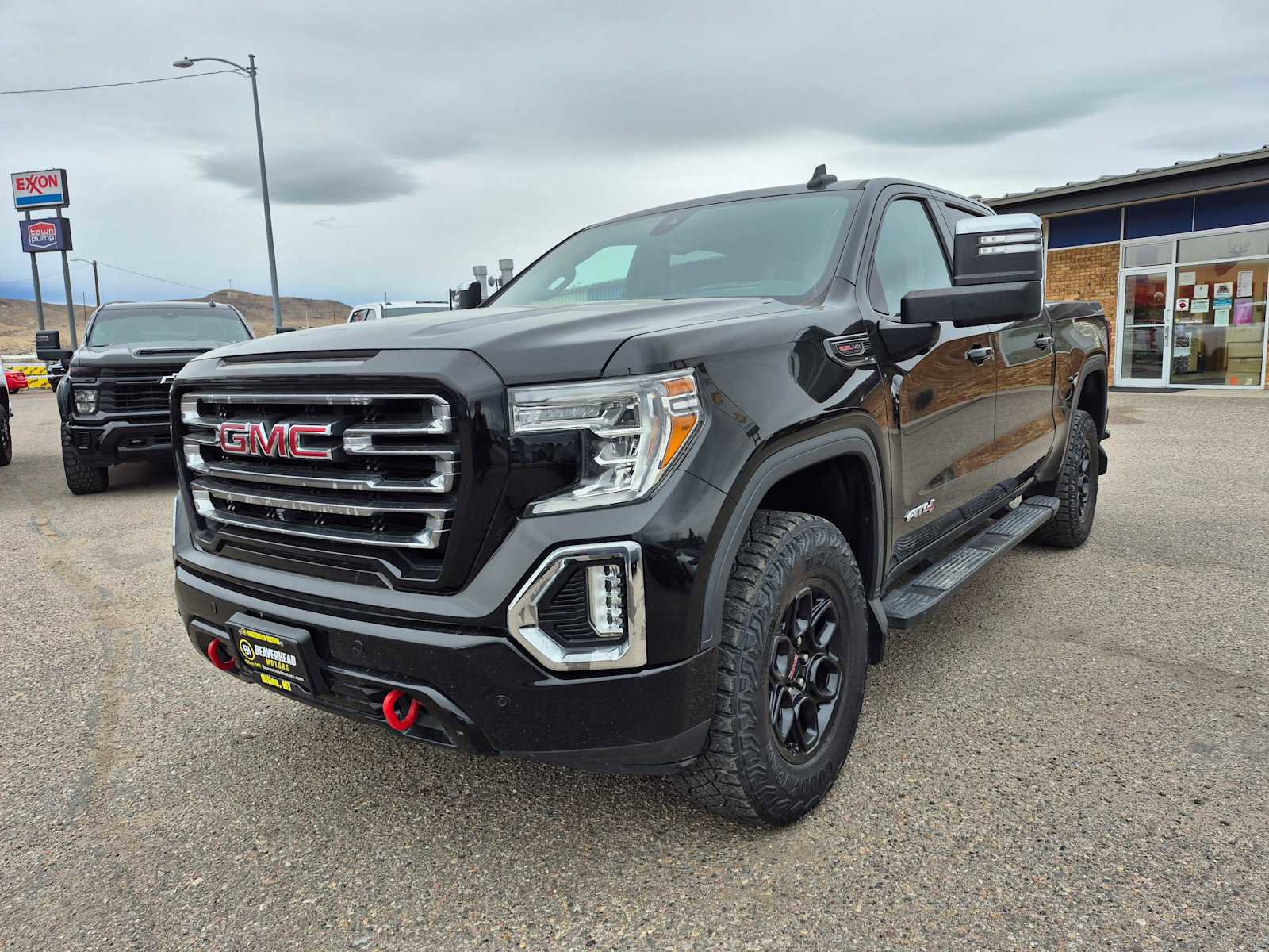 Used 2020 GMC Sierra 1500 AT4 w/ AT4 Premium Package image 12