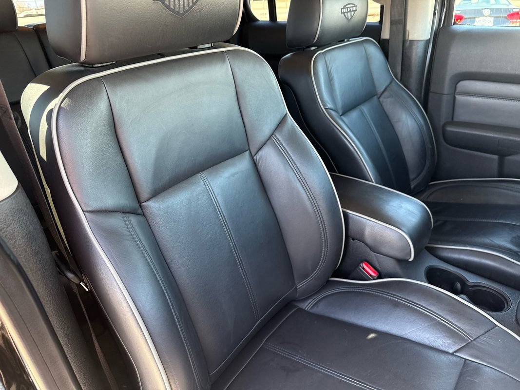 Used 2010 HUMMER H3 Alpha AWD/4WD image 15