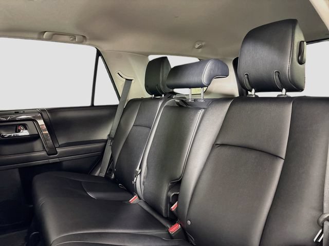 Used 2023 Toyota 4Runner TRD Off-Road Premium w/ Off Road Premium Plus Package AWD/4WD image 28