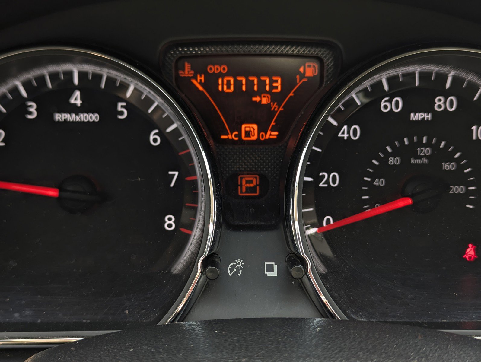 Used 2014 Nissan Versa Note SV w/ Sport Value Package FWD image 11