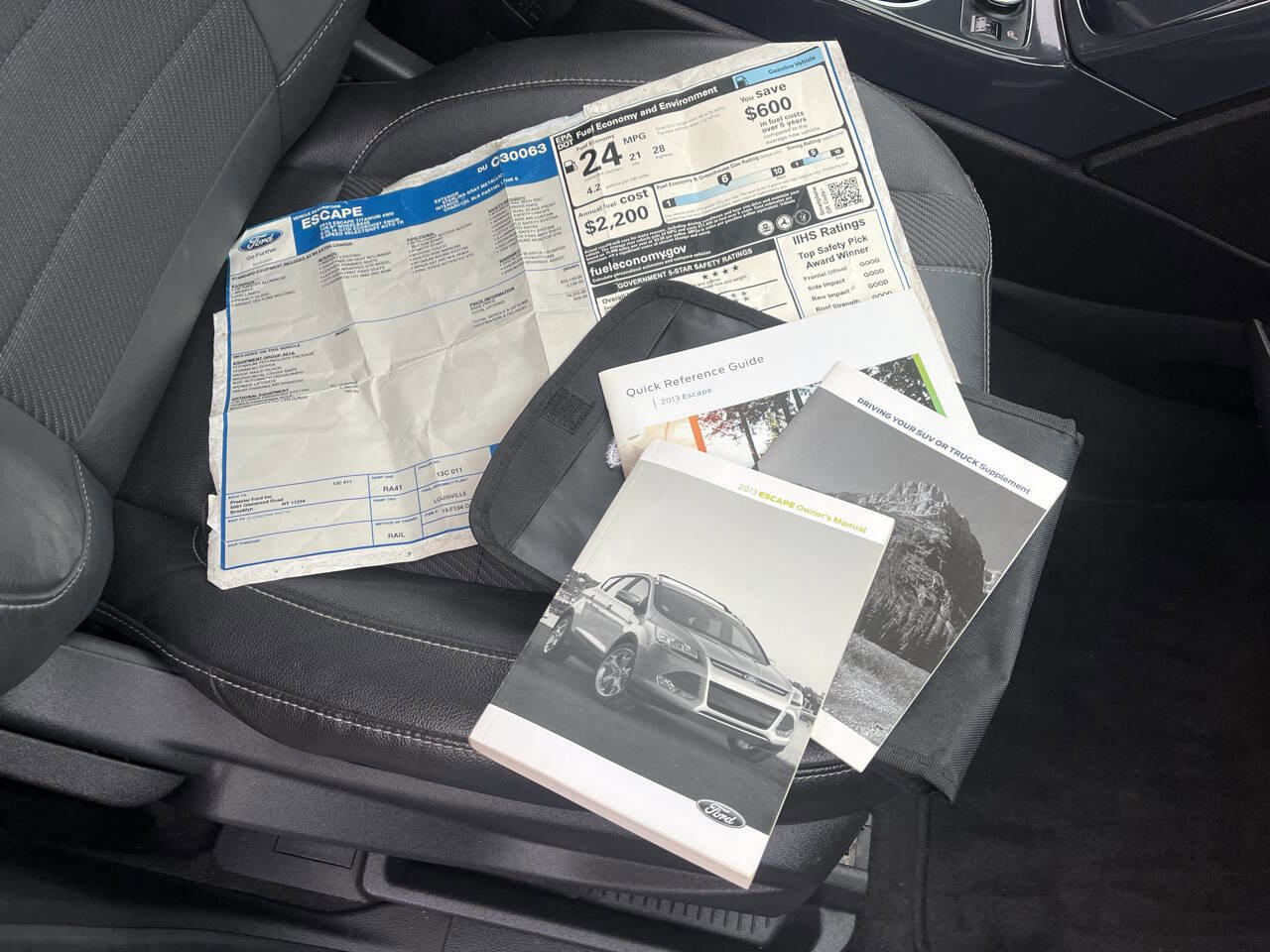 Used 2013 Ford Escape Titanium image 32