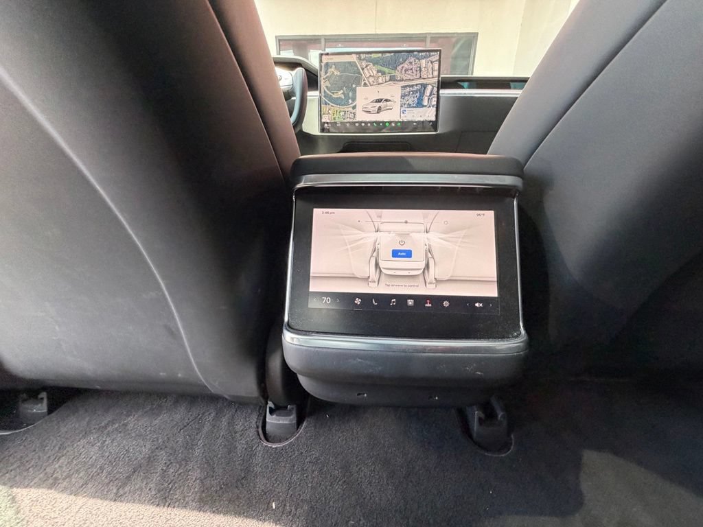 Used 2022 Tesla Model S Plaid AWD/4WD image 26