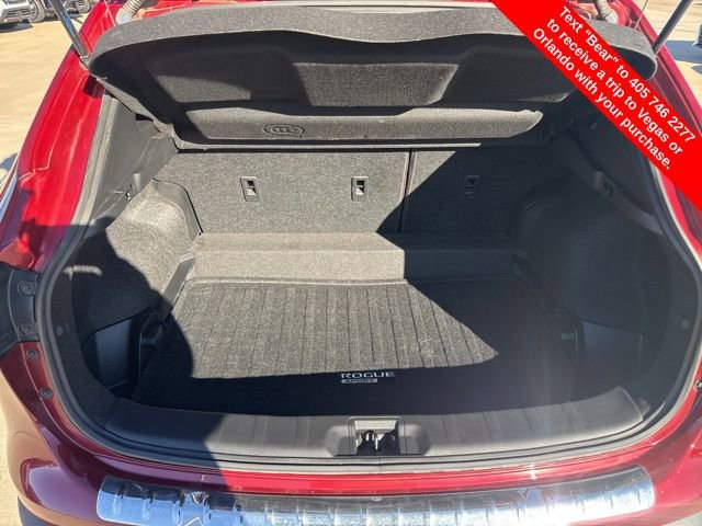 Used 2020 Nissan Rogue Sport S image 12