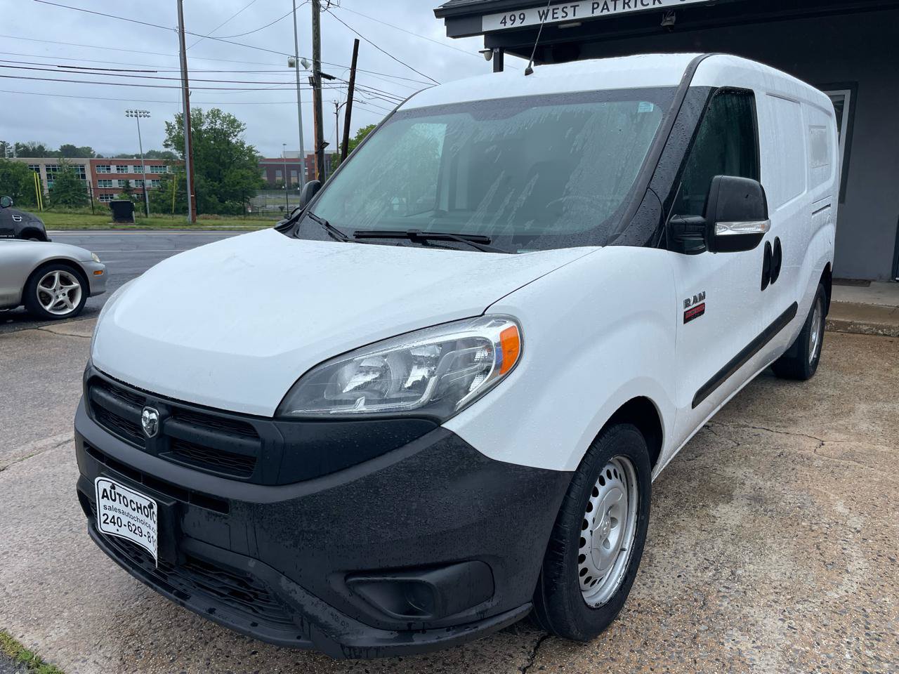 Used 2018 RAM ProMaster City Tradesman FWD image 3