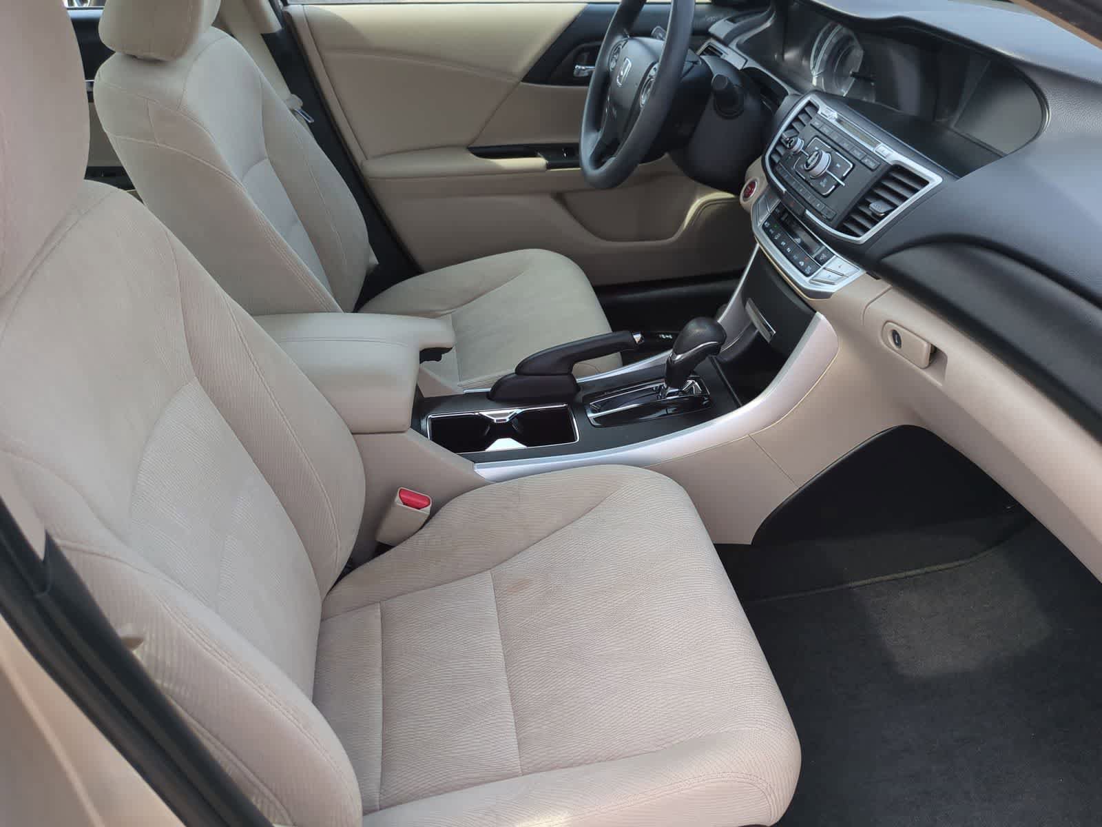 Used 2015 Honda Accord EX image 22