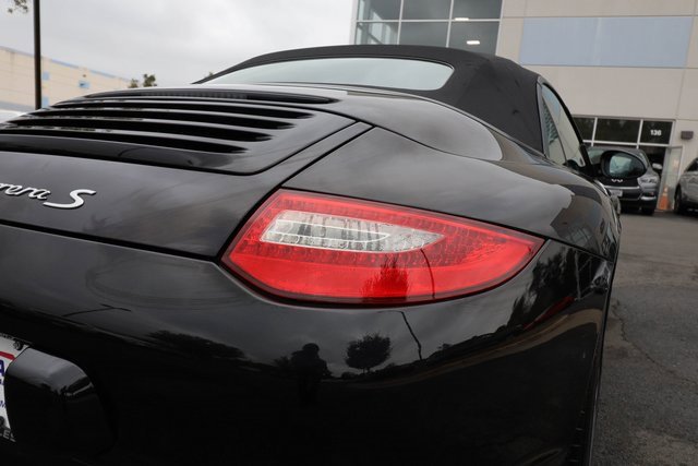 Used 2010 Porsche 911 Carrera S image 24