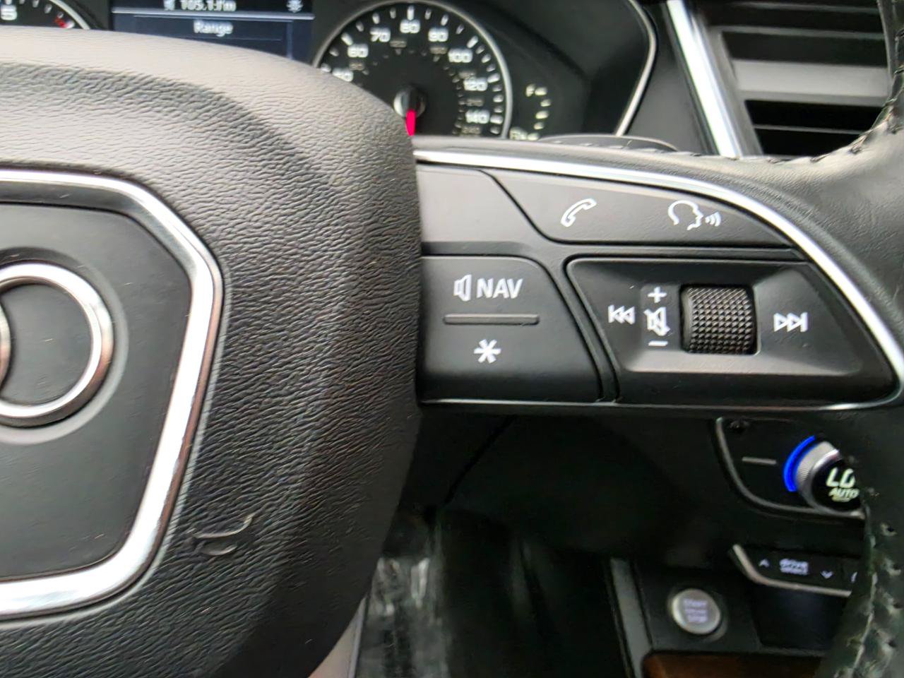 Used 2018 Audi Q5 2.0T Premium AWD/4WD image 15