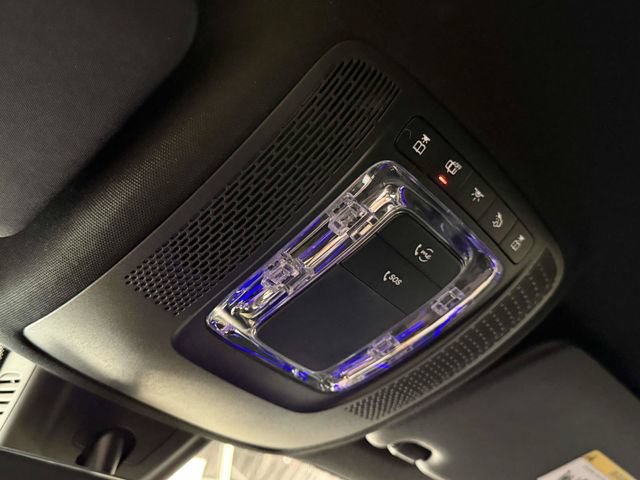 Certified 2023 Mercedes-Benz GLB 35 AMG 4MATIC image 38