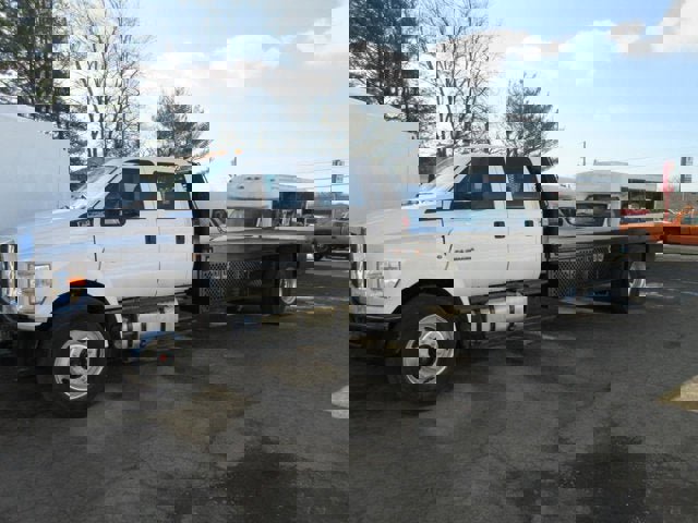 Used 2019 Ford F750 2WD Crew Cab Super Duty image 30