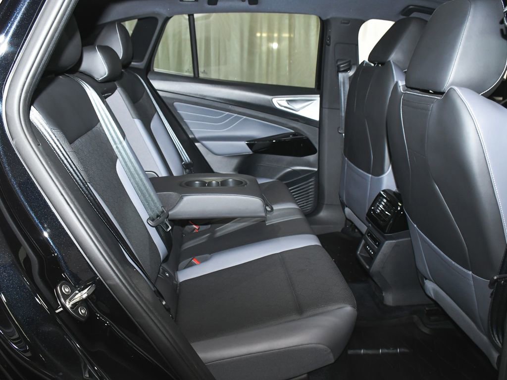 Used 2023 Volkswagen ID.4 Pro S Plus image 51