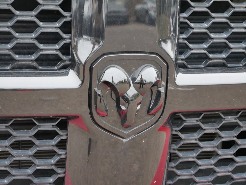 Used 2022 RAM 1500 Express w/ Wheel & Sound Group image 13