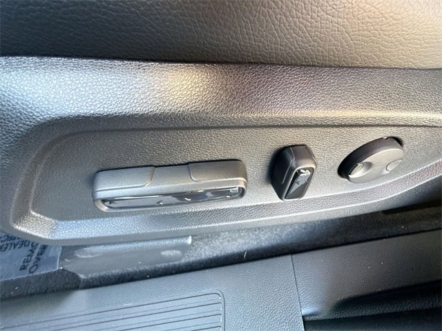 New 2025 Honda Pilot Touring image 17