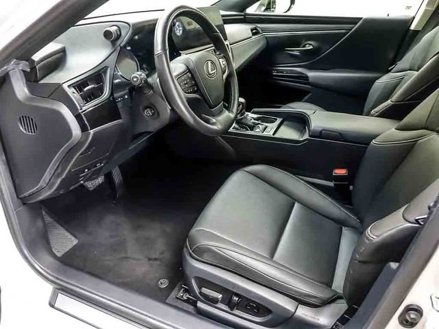 Used 2023 Lexus ES 350 w/ Premium Package FWD image 9