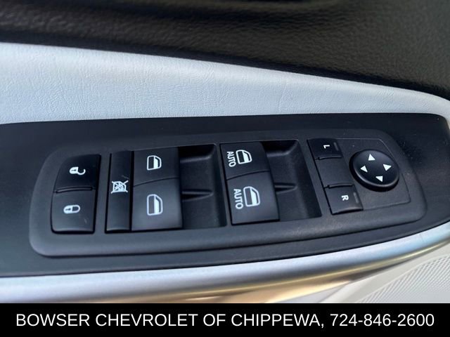 Used 2021 Jeep Cherokee Latitude Lux w/ Comfort/Convenience Group image 12