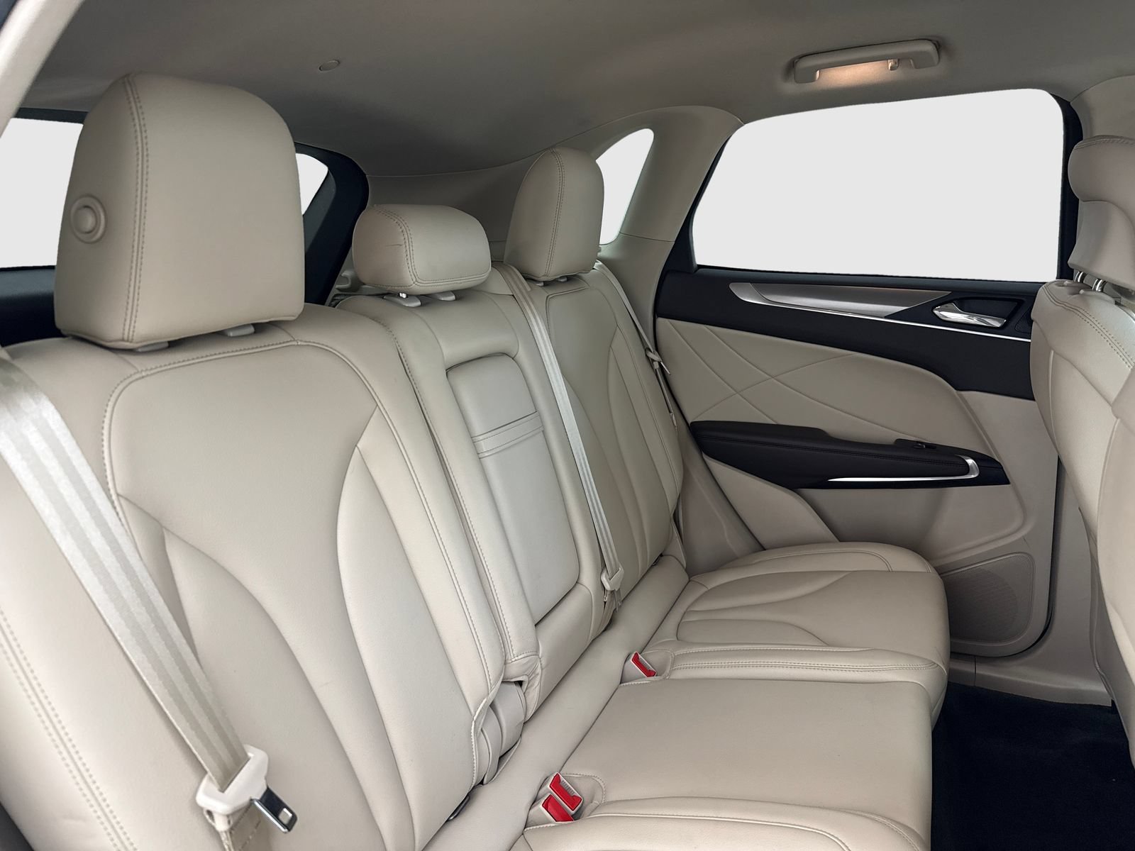 Used 2019 Lincoln MKC Premiere FWD image 44