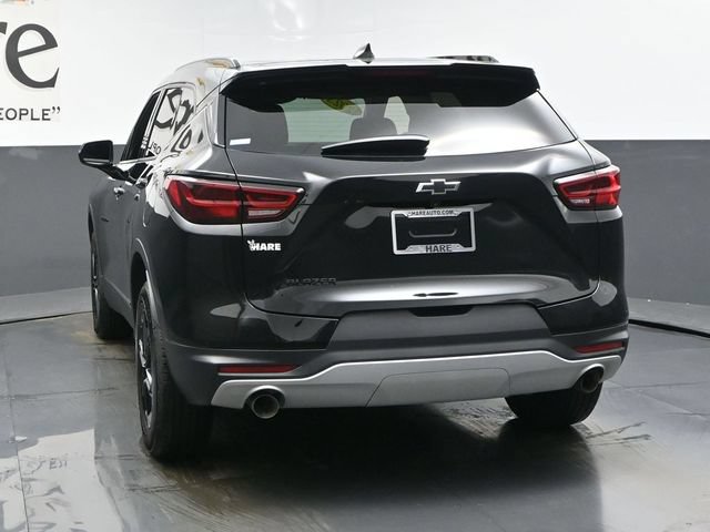Used 2023 Chevrolet Blazer LT w/ Midnight/Sport Edition FWD image 33