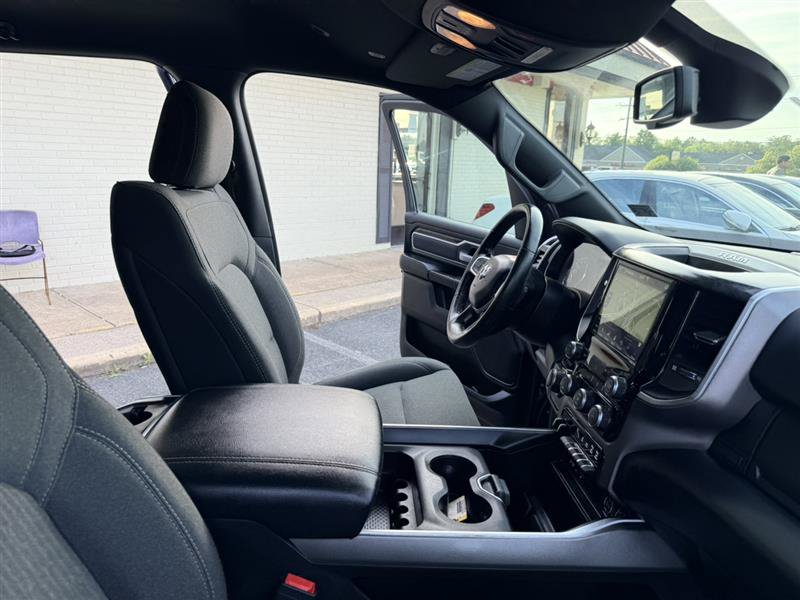Used 2019 RAM 1500 Big Horn AWD/4WD image 13