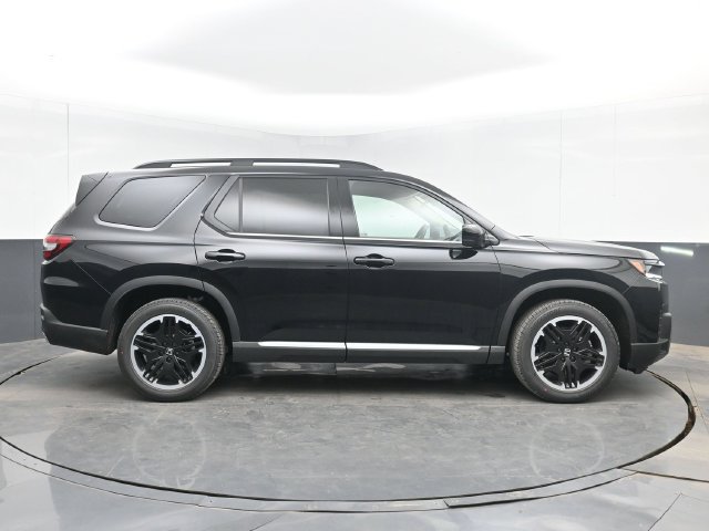 New 2026 Honda Pilot Touring image 11