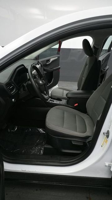 Used 2022 Ford Escape S AWD/4WD image 9