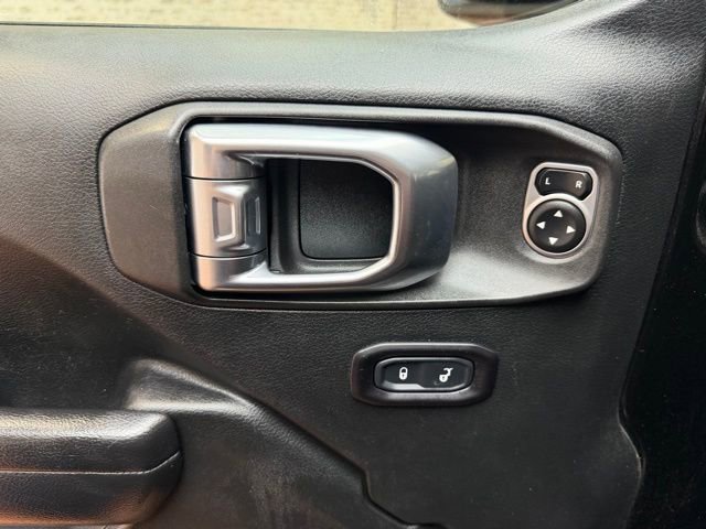 Used 2018 Jeep Wrangler Unlimited Sport S image 21