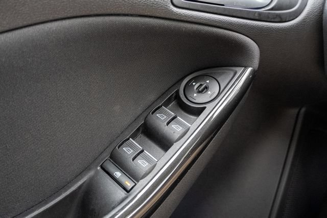 Used 2017 Ford Focus Titanium FWD image 17