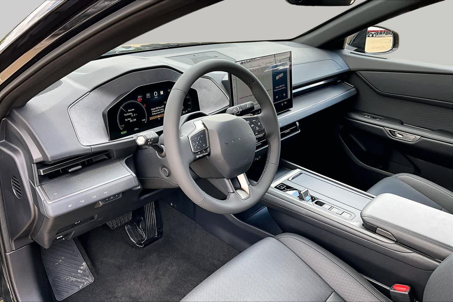 Used 2026 Lexus ES 500e AWD/4WD image 15