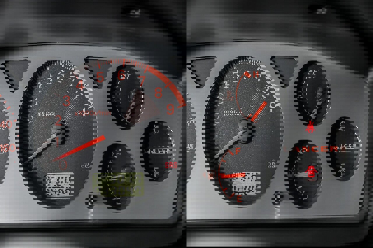 Used 2003 Mitsubishi Lancer Evolution image 25