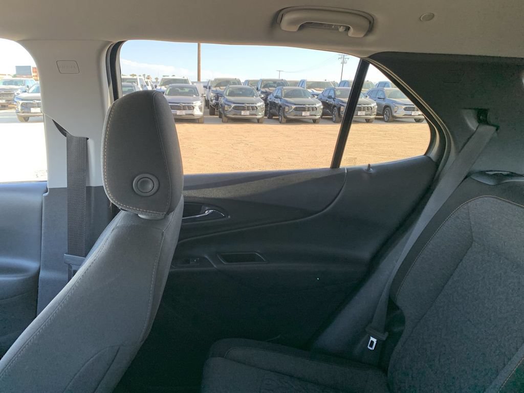 Certified 2024 Chevrolet Equinox LT FWD image 4