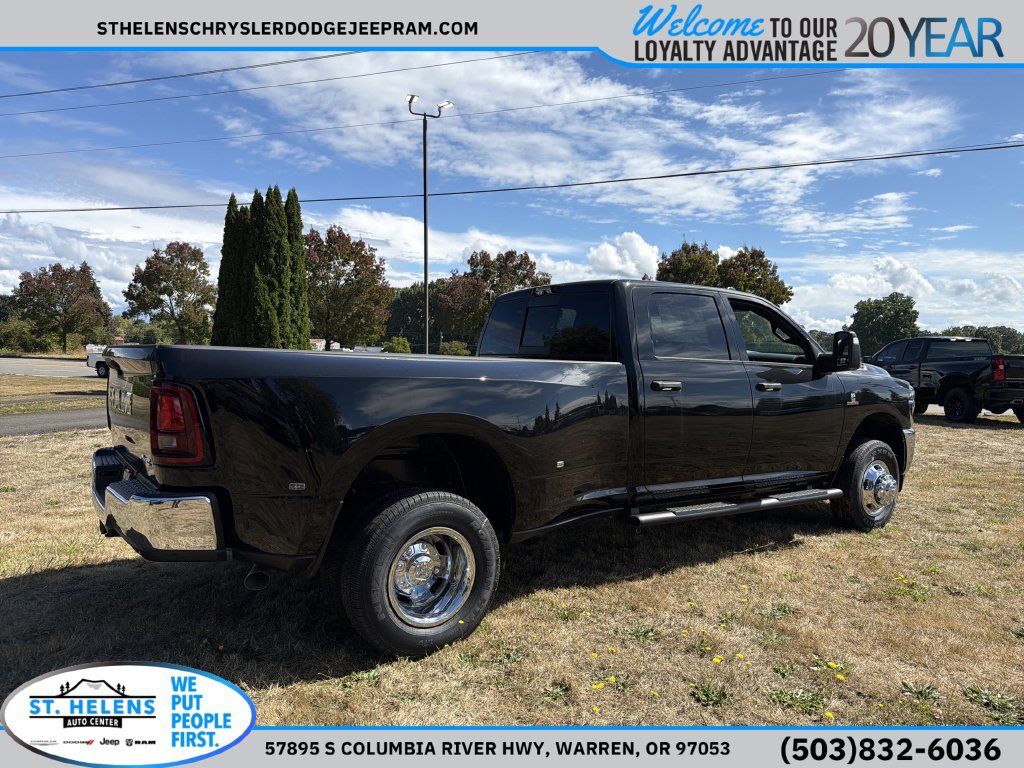 New 2026 RAM 3500 Tradesman AWD/4WD image 8