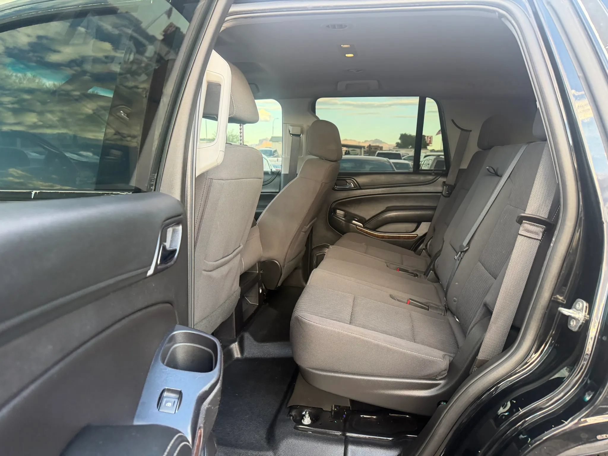 Used 2018 Chevrolet Tahoe 2WD image 24