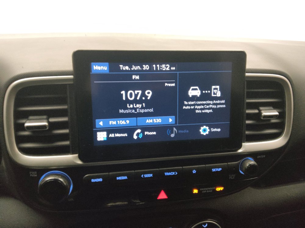 Used 2021 Hyundai Venue SE FWD image 25