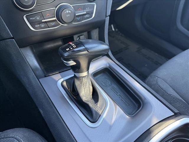 Used 2022 Dodge Charger SXT image 16