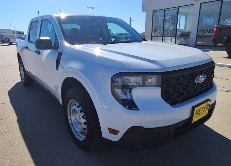 Used 2026 Ford Maverick XL w/ Equipment Group 101A AWD/4WD image 2