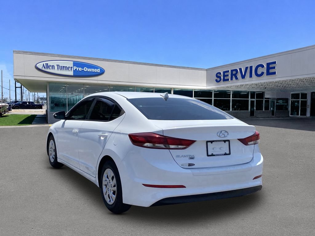 Used 2017 Hyundai Elantra SE FWD image 6