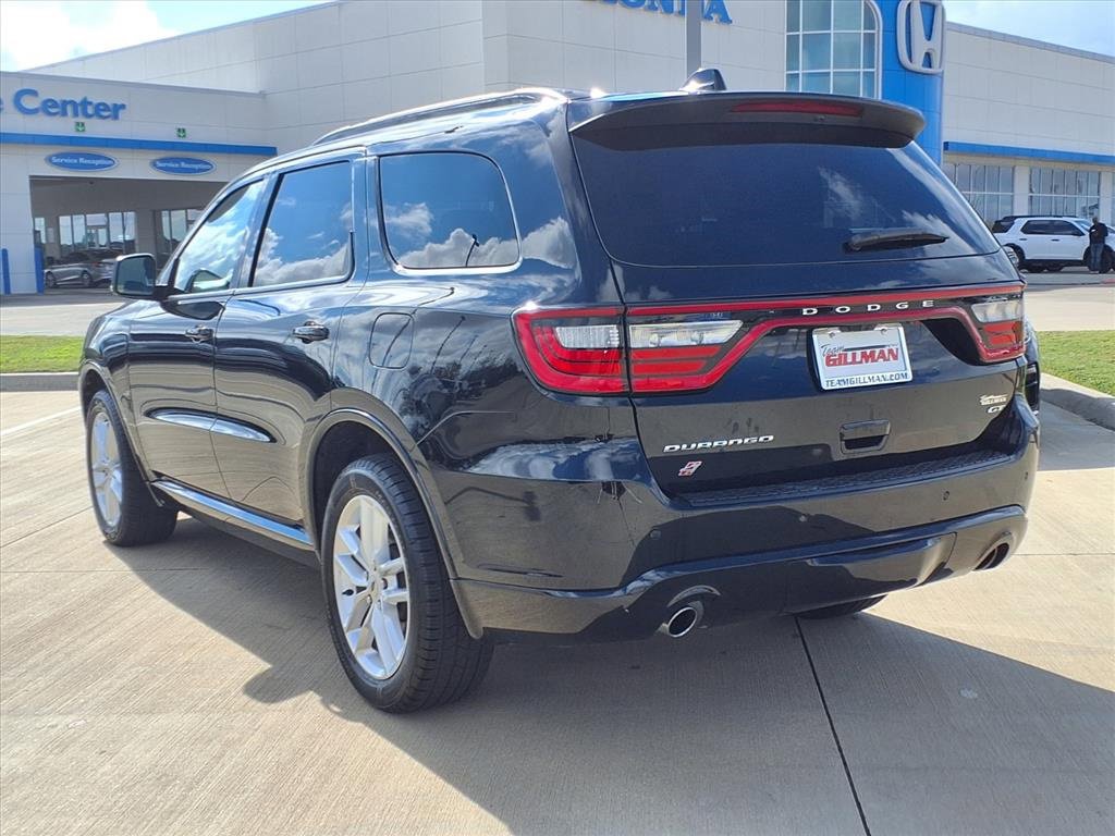 Used 2024 Dodge Durango GT image 2