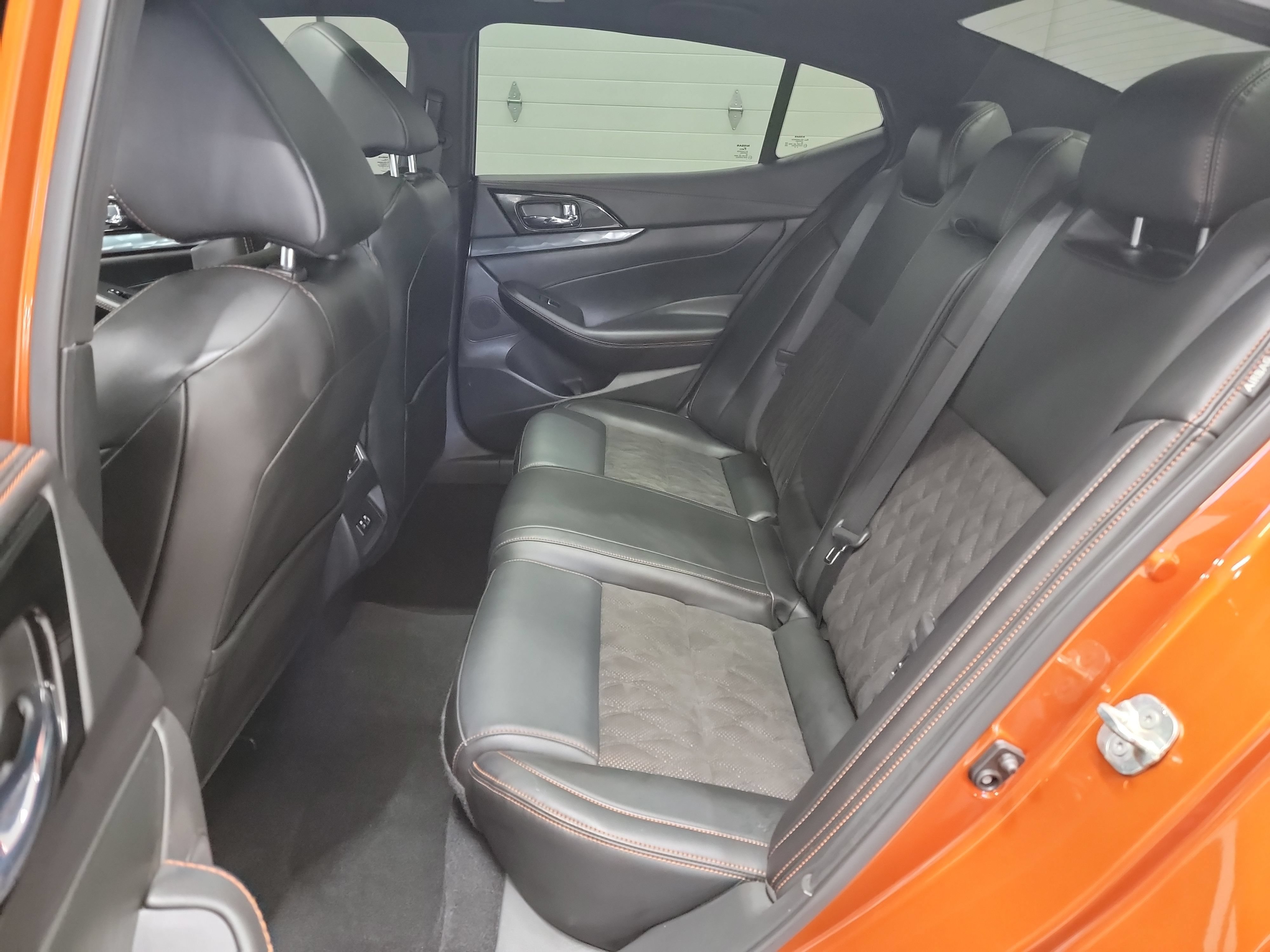Used 2021 Nissan Maxima SR w/ Sport Mat Group FWD image 28