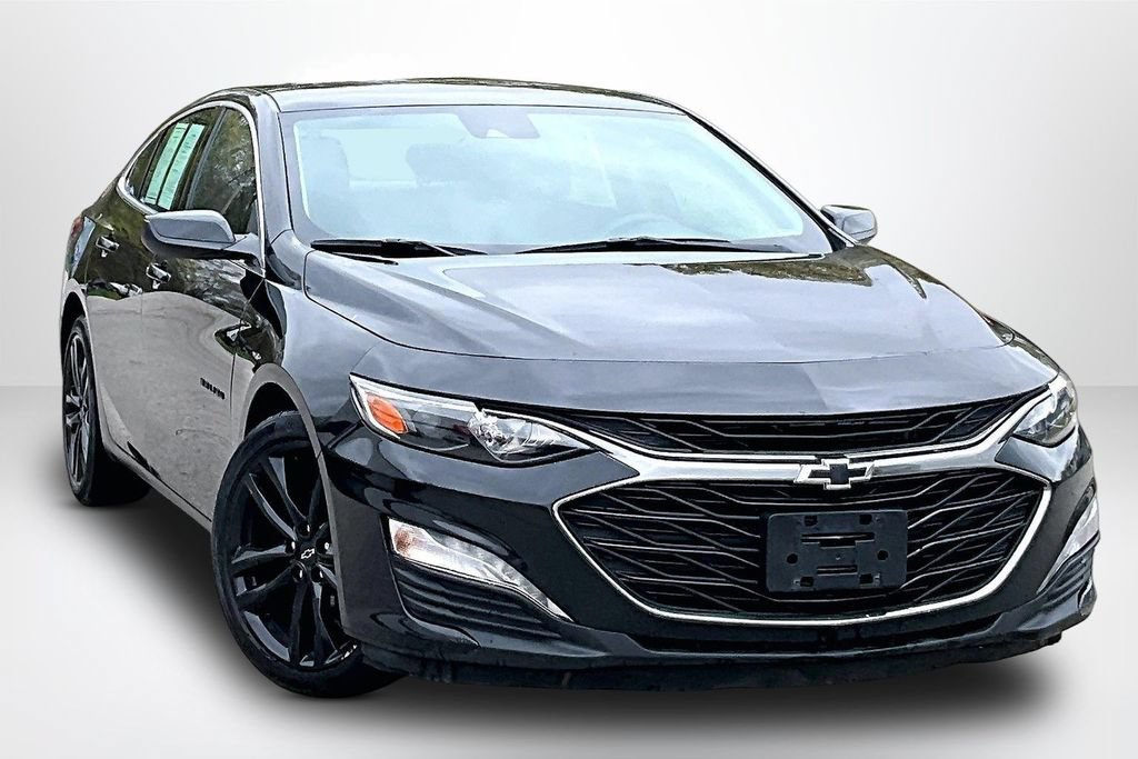Used 2024 Chevrolet Malibu LT w/ Midnight Edition FWD image 3