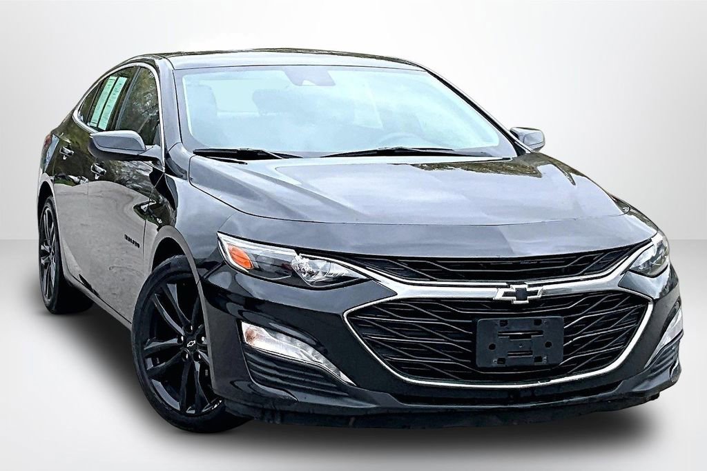 Used 2024 Chevrolet Malibu LT w/ Midnight Edition FWD image 3