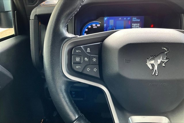 Used 2024 Ford Bronco Badlands image 11