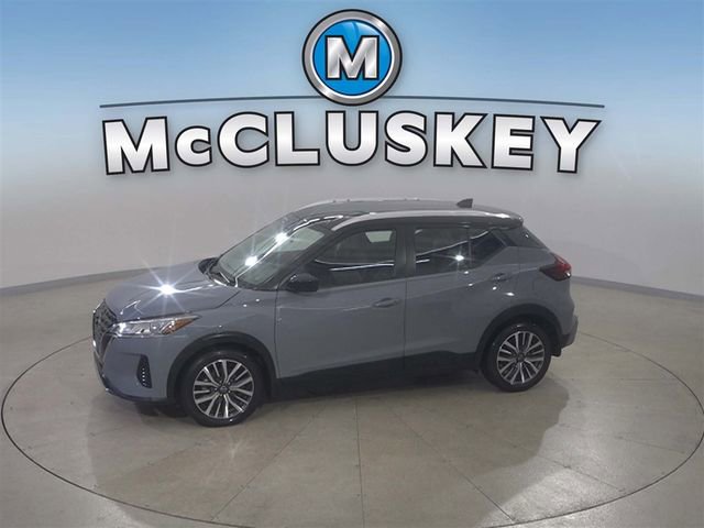 Used 2023 Nissan Kicks SV