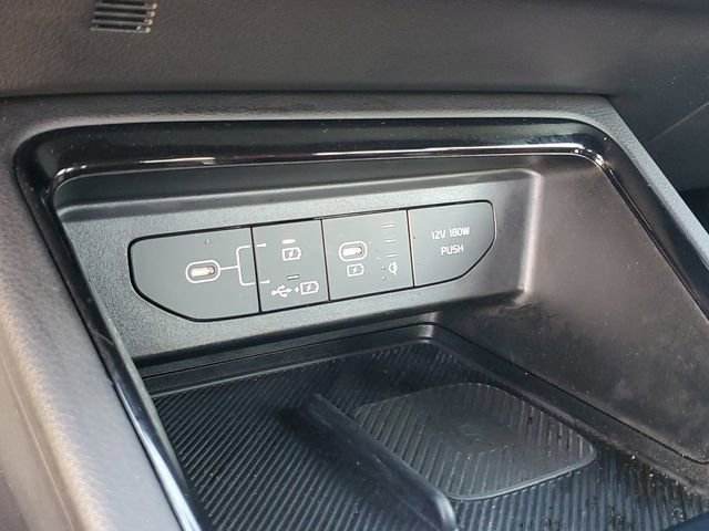 Used 2025 Kia K5 GT-Line w/ GT-Line Premium Package image 29
