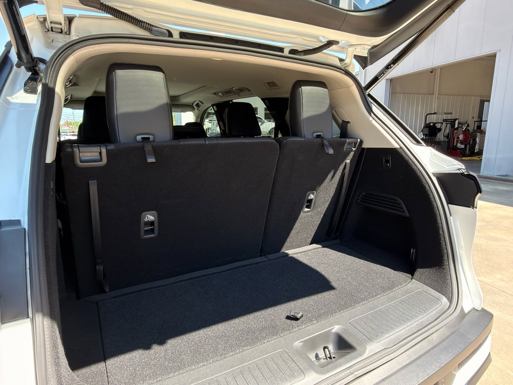 Used 2024 INFINITI QX60 Luxe image 25