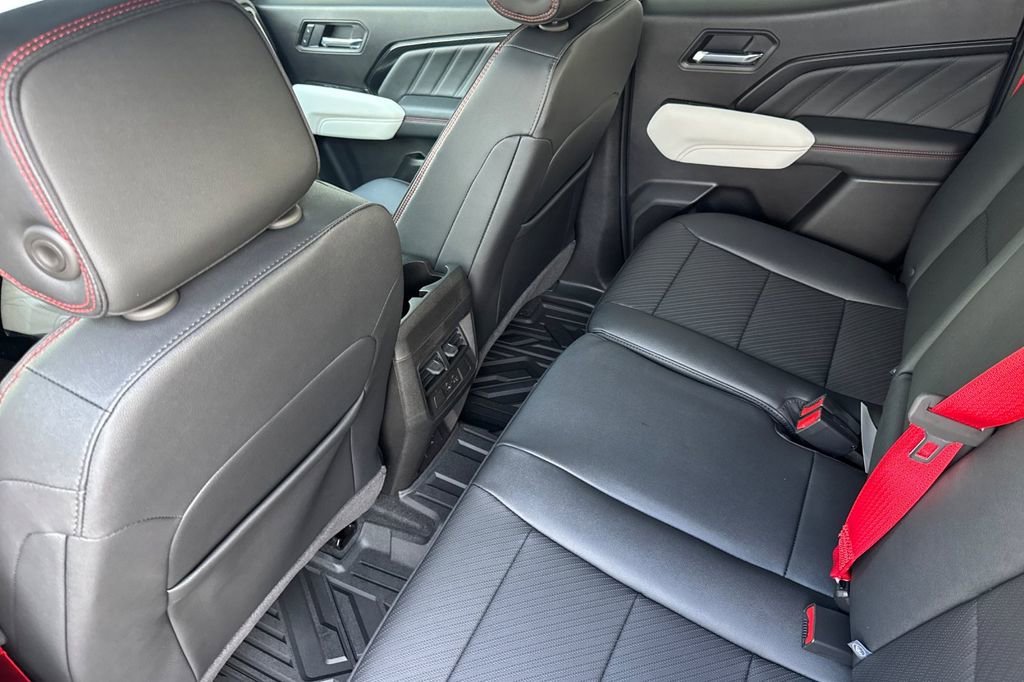New 2026 GMC Canyon AT4X AWD/4WD image 9
