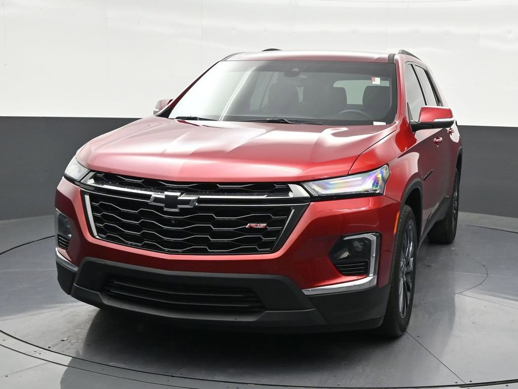 Used 2023 Chevrolet Traverse RS image 9