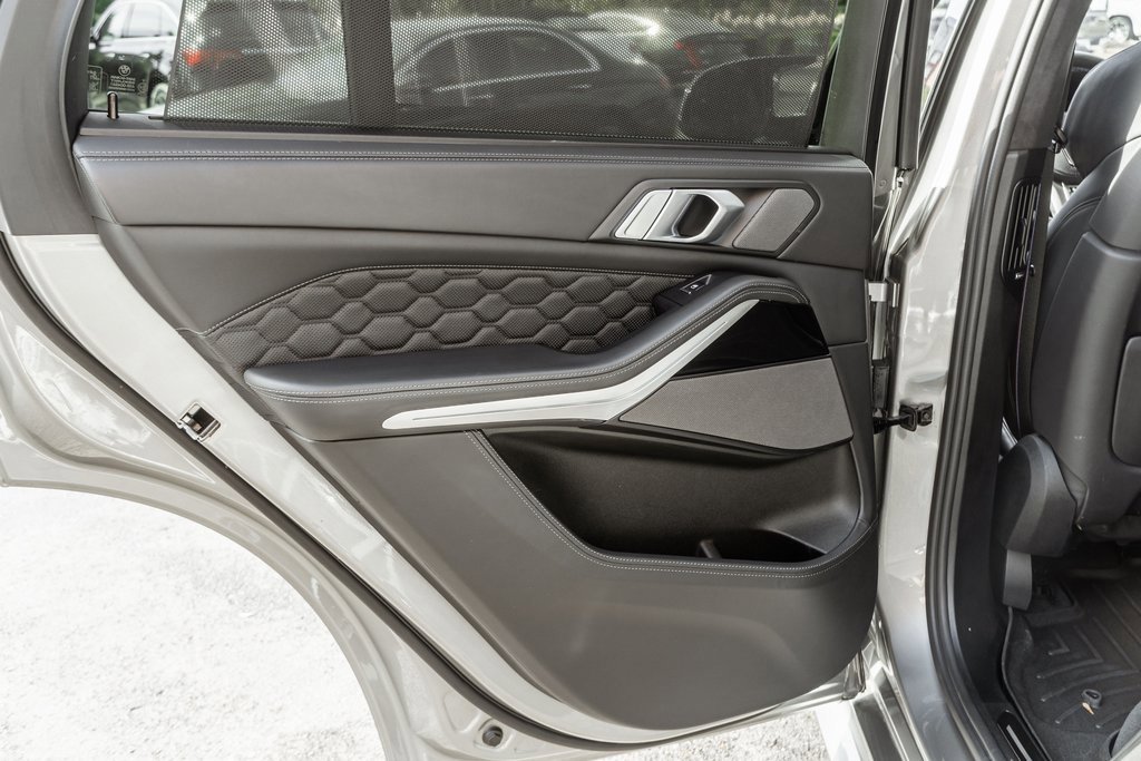 Used 2021 BMW X5 M w/ Competition Package image 33