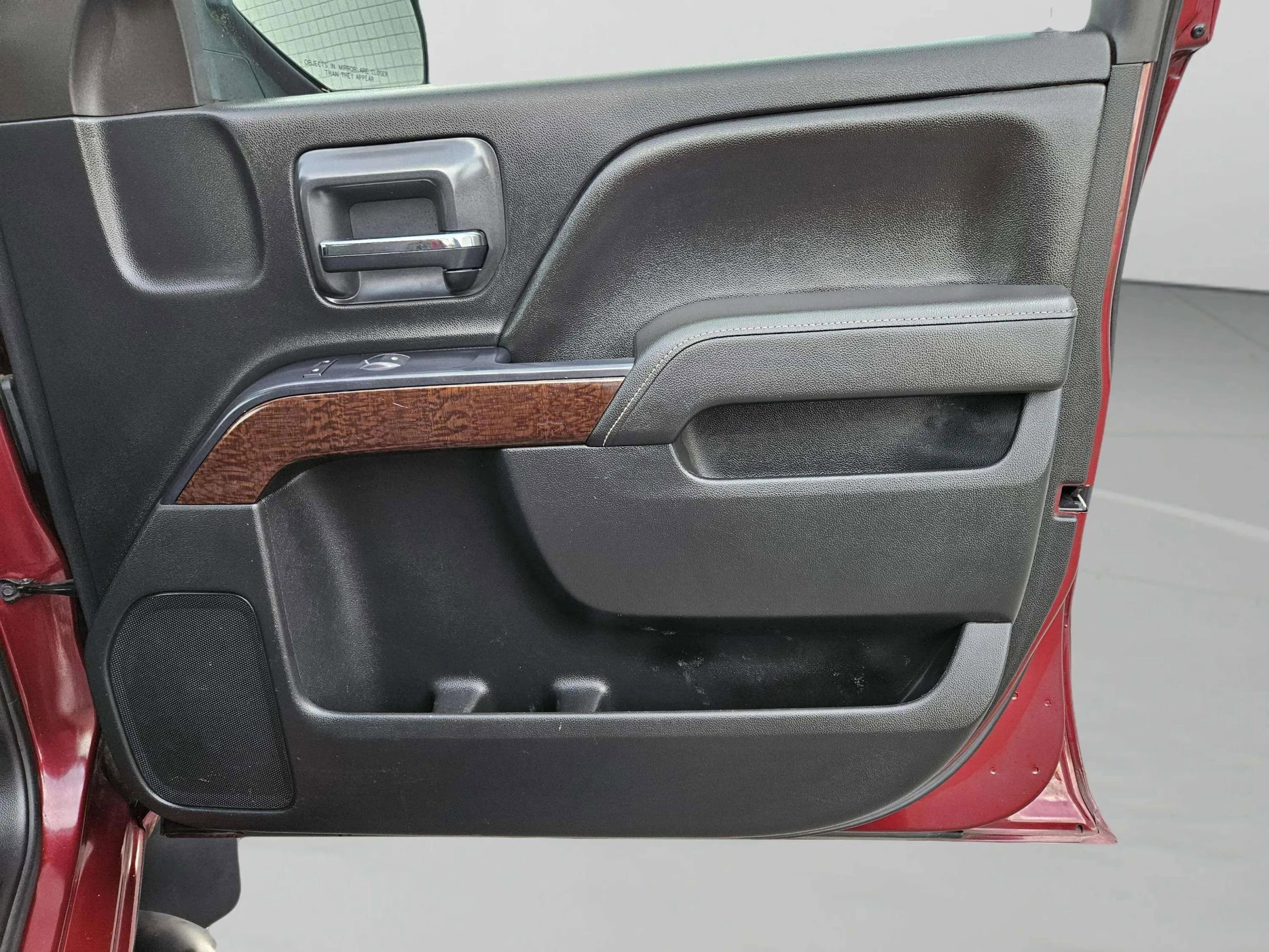 Used 2015 GMC Sierra 1500 SLE w/ SLE Value Package image 14
