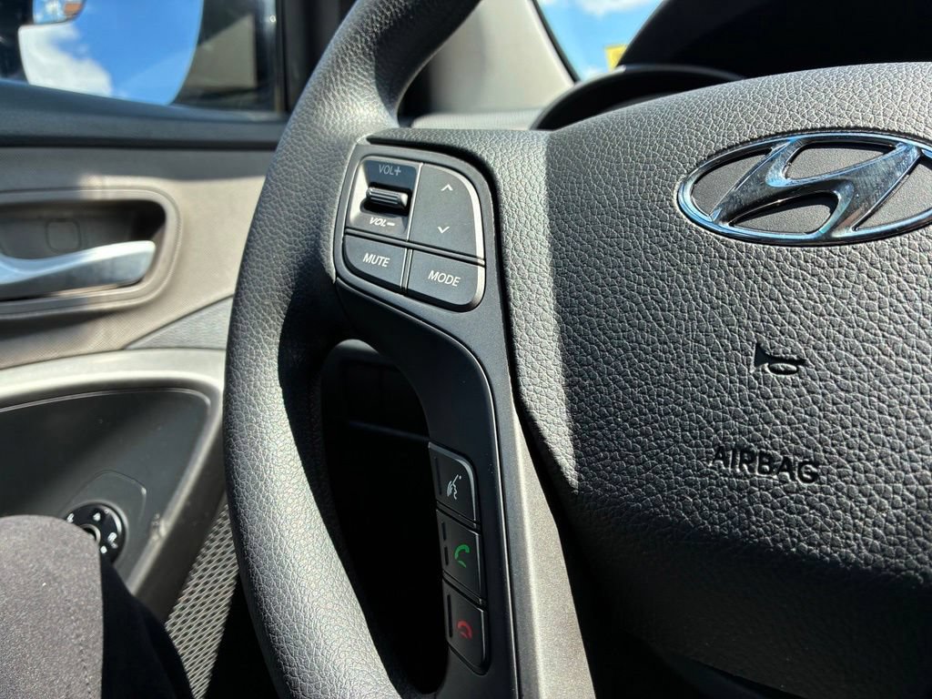 Used 2017 Hyundai Santa Fe Sport AWD/4WD image 33