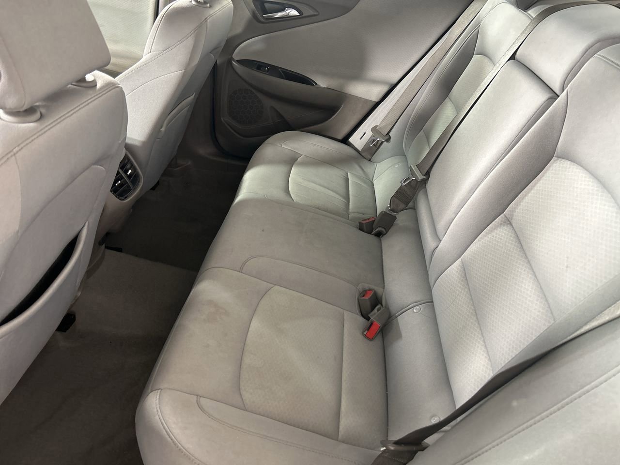 Used 2022 Chevrolet Malibu LT FWD image 24