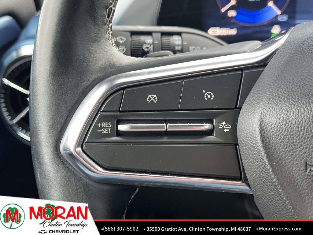 Used 2024 Chevrolet Equinox EV LT FWD image 26