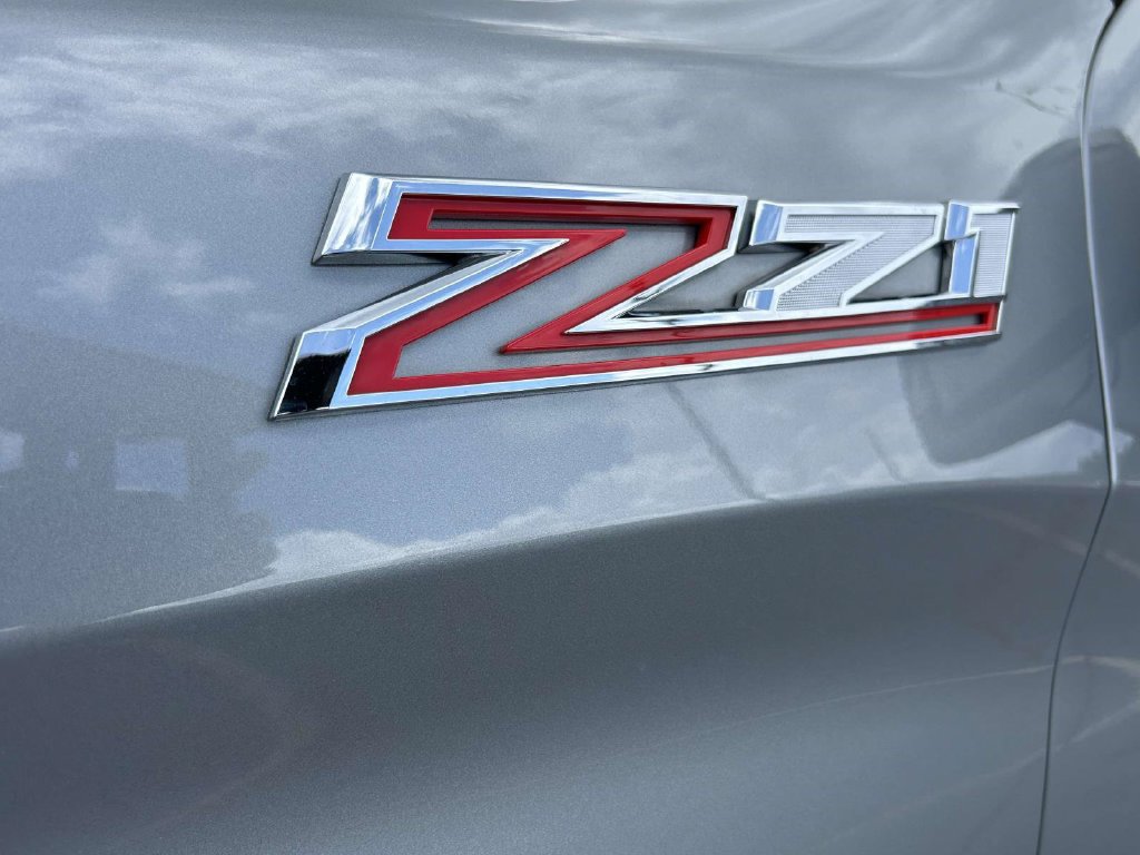 Used 2023 Chevrolet Silverado 1500 RST AWD/4WD image 22